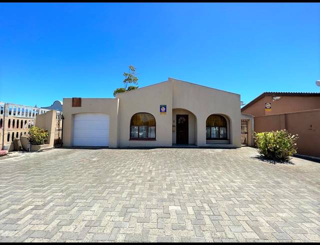 3 BEDROOM HOUSE FOR SALE IN RAVENSMEAD